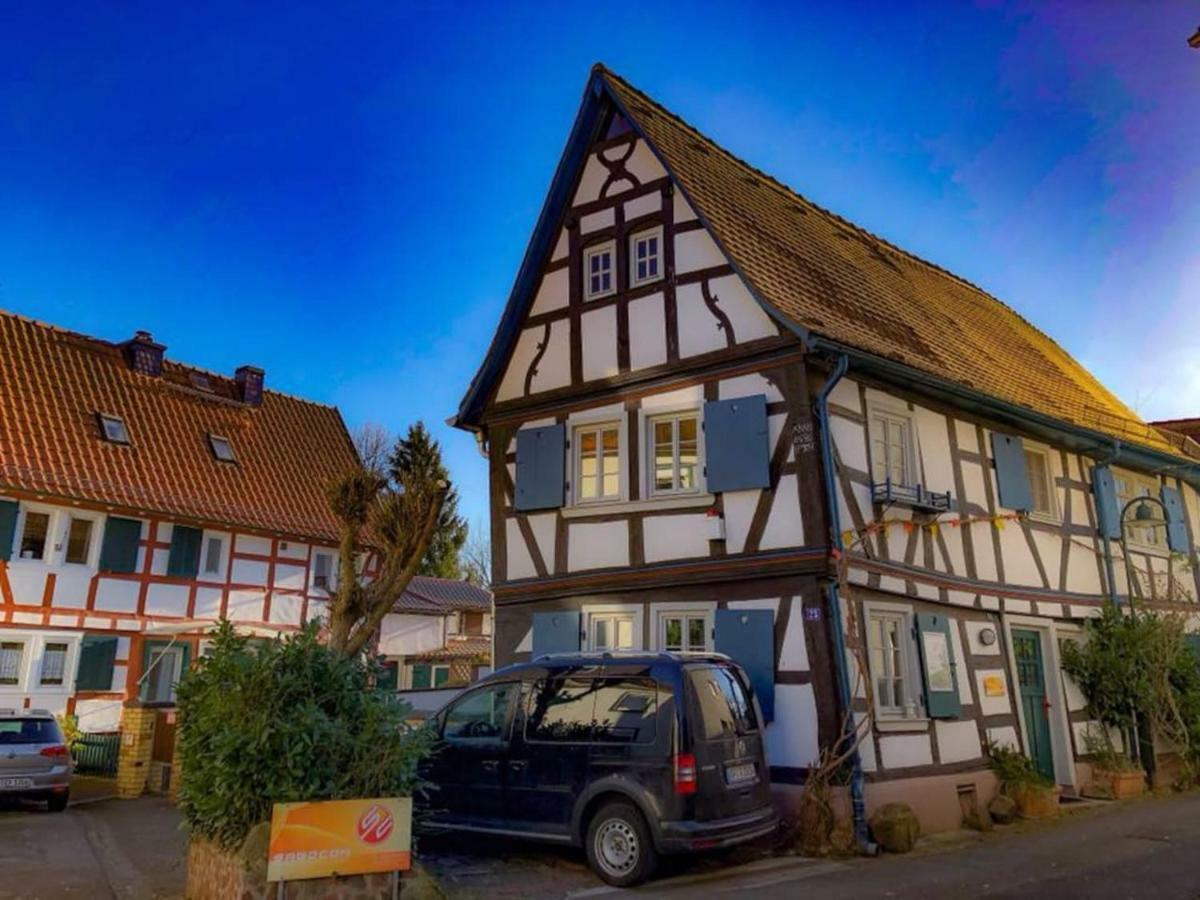 Hexenhaeuschen Dreieichenhain Exterior photo